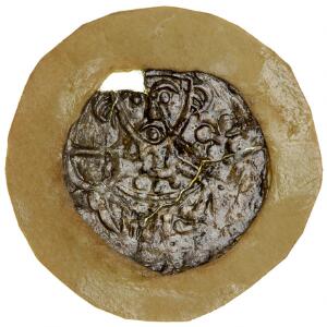 Valdemar I, 1154-1182, Roskilde, penning, Hbg. 10, cf. Hbg. auk. 1480, mønten er limet sammen og med pap omkring