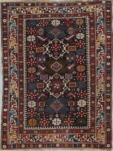 Antikt Shirvan tæppe, Kaukasus. Geometrisk ornamentik på blå bund. 1900-1920. 154 x 116.