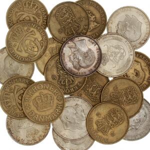 Chr. IX - Fr. IX, 7 stk. erindringsmønter, inkl. 2 kr. 1892 kval. 01, samt 12 stk. gule tokroner 1925 - 1956 og 100 PTAS 1966