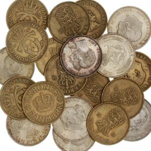 Chr. IX - Fr. IX, 7 stk. erindringsmønter, inkl. 2 kr. 1892 kval. 01, samt 12 stk. gule tokroner 1925 - 1956 og 100 PTAS 1966