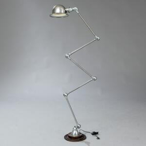Jean-Louis Domecq Loft. Fransk industrilampe af metal, fem justérbare led. Udført hos Jieldé, Lyon. 1950erne. H. 88-240.