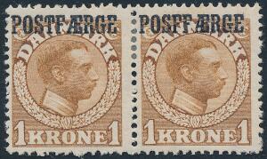 1919. Chr.X. 1 kr. gulbrun. FInt ubrugt parstykke med variant i højre mærke POSFFÆRGE. Hængslet med fuld originalgummi. AFA 9000