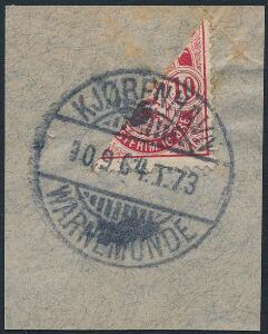 1902. 10 øre rød. Halveret på brevklip og annulleret med togstempel Kjøbenhavn-Warnemünde 10.9.1904.