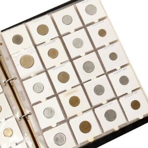 Album med samling af mønter fra Argentina, Brasilien, Chile, Paraguay og Uruguay, i alt 437 stk. i varierende kvalitet med sølv iblandt