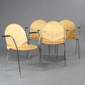 Nanna Ditzel Et sæt på fire armstole med sæde og ryg af ahorn. Model 3261. Udført hos Fredericia Furniture. 4