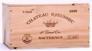 6 bts. Château Rieussec, Sauternes. 1. Cru Classé 2005 A hfin. Owc.