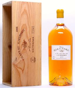 1 bt. Imp. Château Rieussec, Sauternes. 1. Cru Classé 2005 A hfin. Owc.