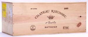 24 bts. ½. Château Rieussec, Sauternes. 1. Cru Classé 2005 A hfin. Owc.