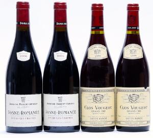 2 bts. Clos Vougeot Grand Cru, Louis Jadot 1999 A hfin.  etc. Total 4 bts.