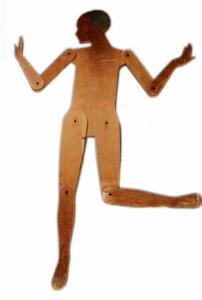 Bevægelig mannequin af udskåret finer, delvis bemalt. H. 178 cm.