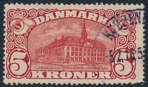 1915. 5 kr. Posthus, brunrød. Vm.IV. Pænt, let stemplet mærke. AFA 1300