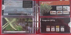 Danmark. SOUVENIRMAPPER. Pæn samling i 2 luxus Leuchtturm-album med kassetter fra SM 1 til SM 58, næsten komplet.