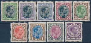 1918-1926. Chr. X. 9 pæne postfriske mærker, 2 stk. er med udtalelse Nielsen. AFA 5580