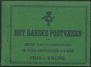 1915. Chr. X. 1 Kr, hæfte. 20 mærker af 5 øre, grøn. Grønt omslag. Smukt og velbevaret hæfte, dog er den første 4-blok afrevet,