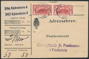 1912. 5 kr. Posthus, brunrød. Vm.III. Parstykke på adressebrev md 10 kroners frankering, sendt fra KJØBENHAVN 16.4.17, til Fredericia. Smukt brev.