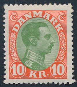 1927. Chr. X, 10 kr. rødgrøn. Smukt centreret postfriskt mærke. AFA 6500. Attest Nielsen