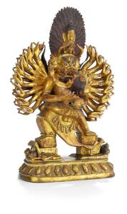 Megh Sambara - vogter guden af forgyldt bronze med mange arme, stående på lotustrone  trædende på dyr og guder. Sino -Tibet 19. årh. H. 27,5 cm.