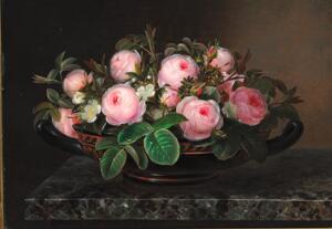 I. L. Jensen Lyserøde roser i en græsk skål.