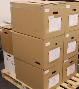 Realisation. 8 store flyttekasser med samlinger og lagerbøger, kartoteker, bundter og afklip m.v. Hovedvægt på dansk materiale