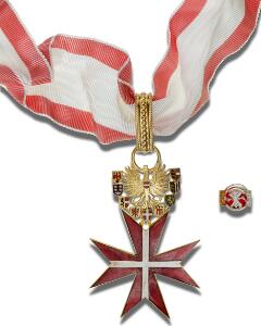 Austria, Republic Order of Merit, Grand Cross, 4th Class, silver breast star, gilt cross w. original ribbon, in original box from Anton Reitterer