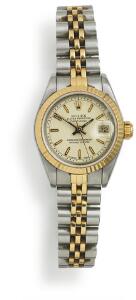 Rolex Damearmbåndsur af guld og stål. Model Oyster Perpetual Datejust, ref. 69173. Chronometer certificeret automatisk værk med dato. Ca. 1989-90.