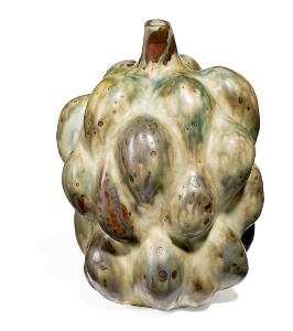 Axel Salto Frugtformet vase af stentøj modelleret med lille munding. Dekoreret med lys sungglasur. Sign. Salto, 20818. Kgl. P. H. 21,5.