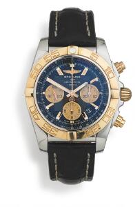 Breitling Herrearmbåndsur af guld og stål. Model Chronomat 44. Chronometer certificeret automatisk kronografværk med dato. 2011.