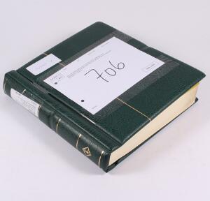 1855-1994. Fyldig samling opsat i Leuchtturm-album. Indeholder i alt 67 skillingsmærker, mange Posthorn, Oscar 1878, Prov. 1905 osv.