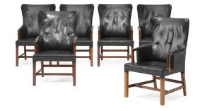 Peter Hvidt Et sæt på 12 armstole med stel af palisander. Sæde samt dybthæftet ryg betrukket med sort skind. 12