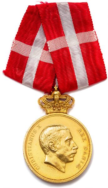 Niels Bohru0027s Gold Medals u2013 Bruun Rasmussen Auctioneers of Fine Art