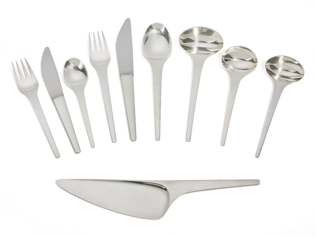 “Caravel”. Sterling silver cutlery. Georg Jensen after 1945. Designed 1957. Weight excluding pieces with steel 3492 g. (73)