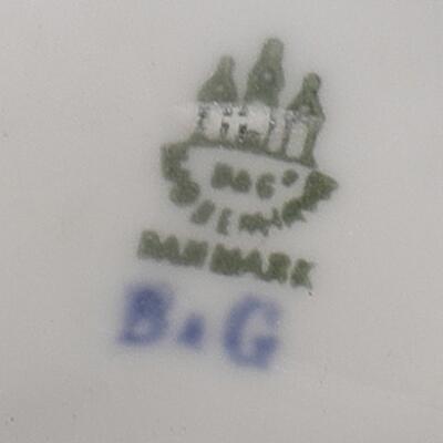4th of 5 images