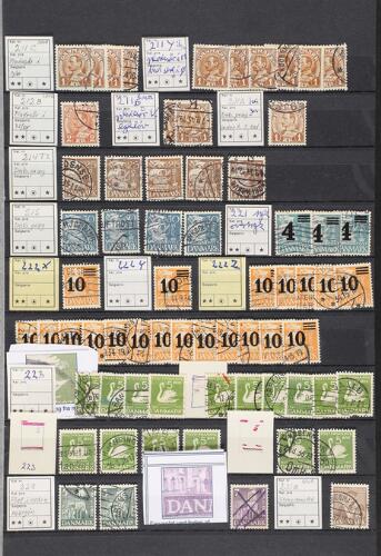 Afa Rasmussen SOLD. Denmark. Varieties. 3 stockbooks with issues incl. many with AFA ...
