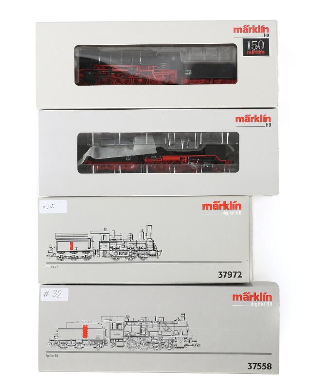 Märklin H0 model train 37558, 37972, 36240, 39230. (4 Märklin H0 model train 37558, 37972, 36240, 39230. (4