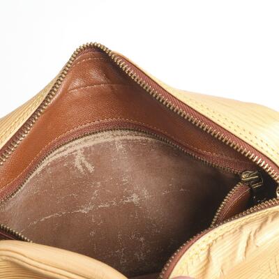 3. billede ud af i alt 9