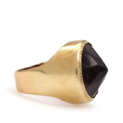 3. billede ud af i alt 4