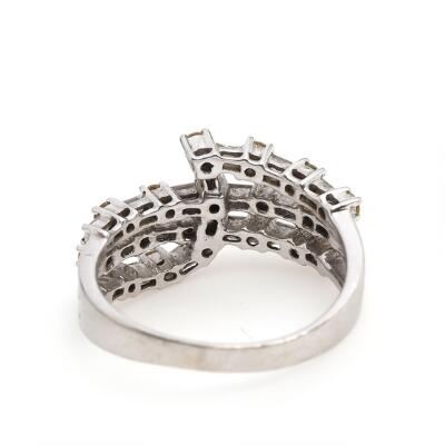 2. billede ud af i alt 3