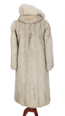 2. billede ud af i alt 3