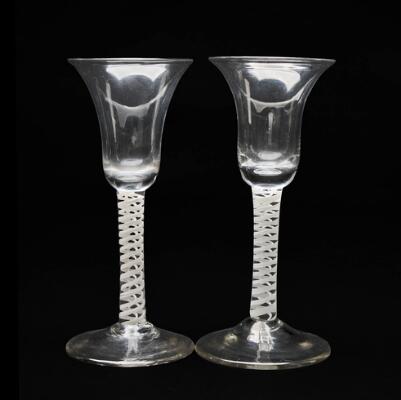 3. billede ud af i alt 4