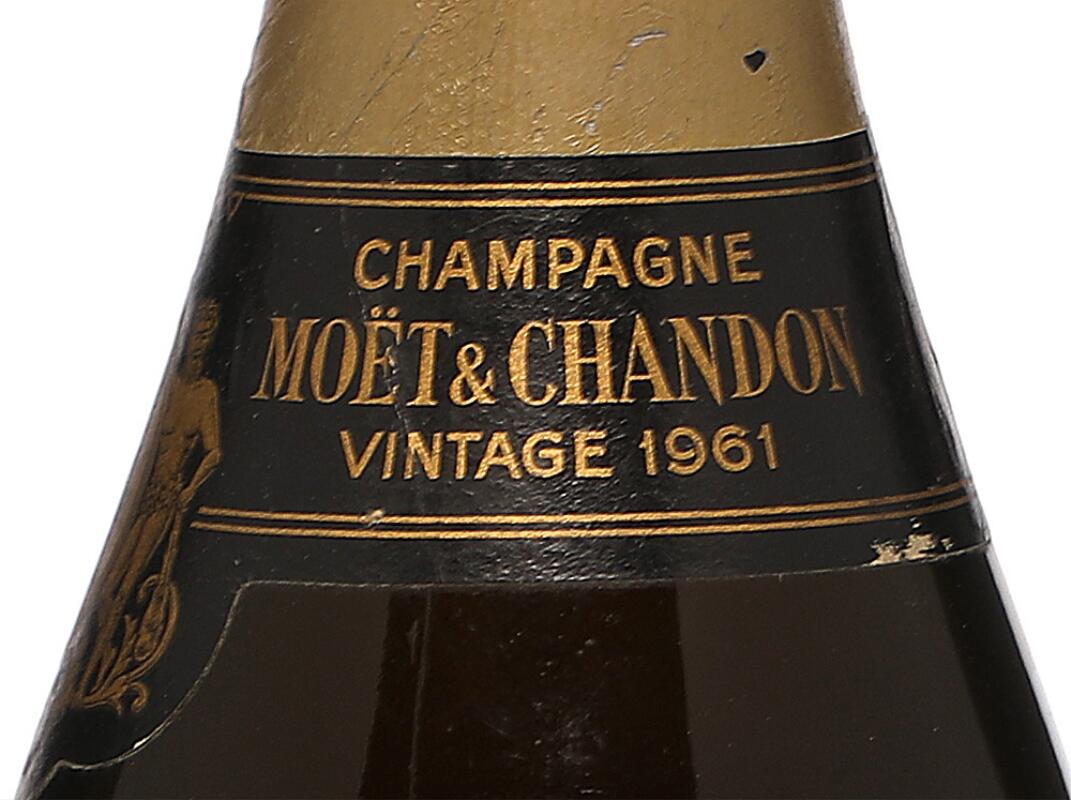 1 bt. Champagne 