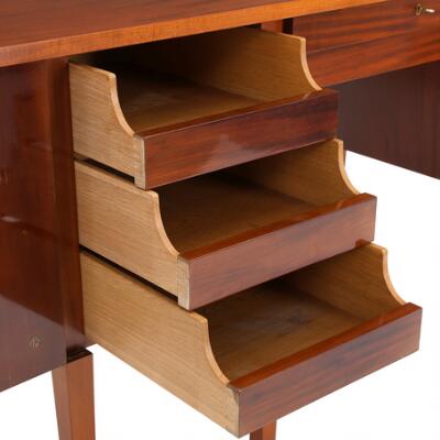 8. billede ud af i alt 12