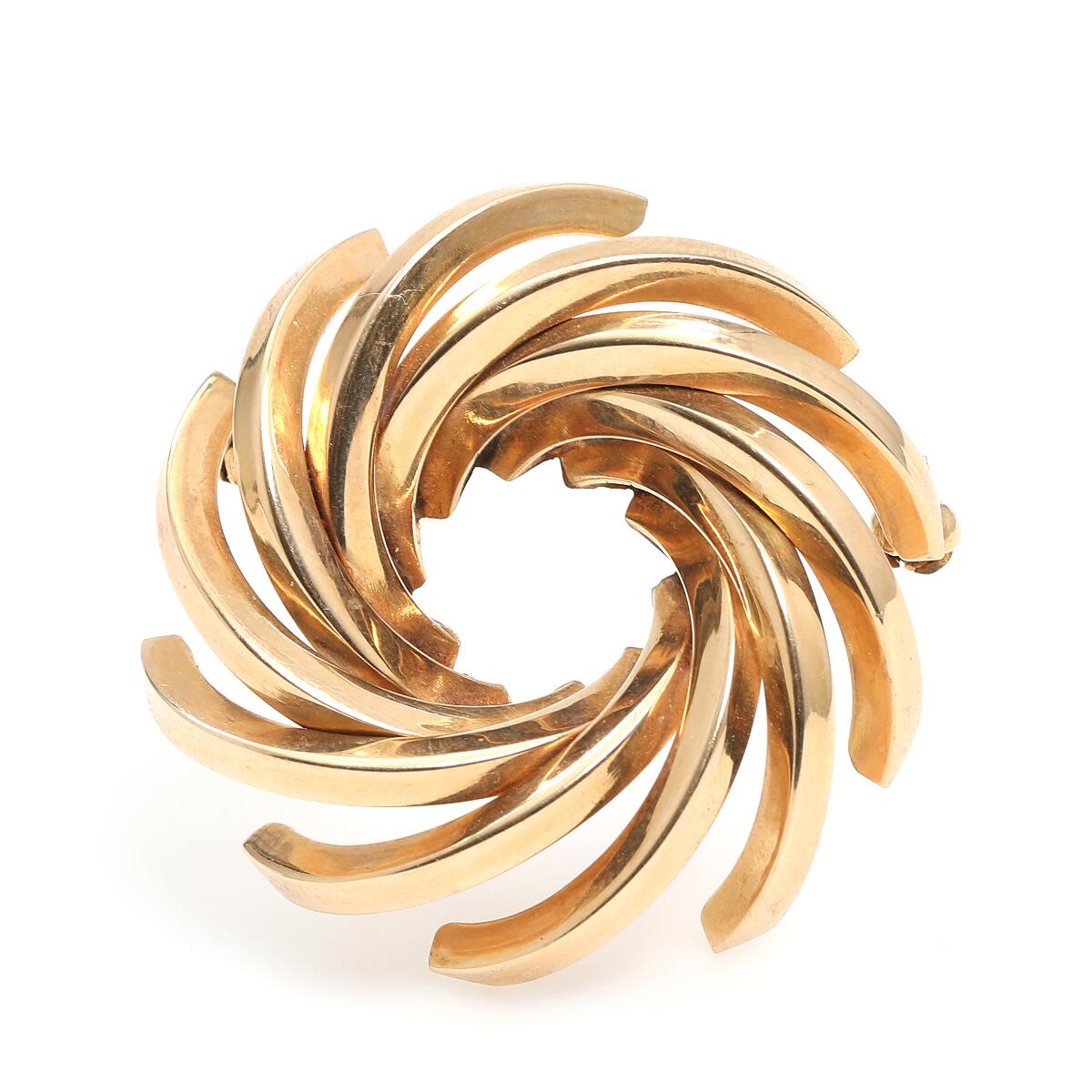 Bernhard Hertz: A 14k gold brooch. Diam 3.8 cm.