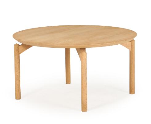 Ole Wanscher: A circular oak coffee table. Manufactured and marked