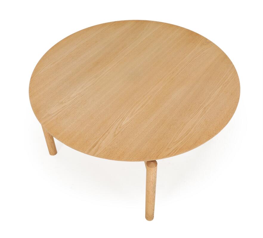 Ole Wanscher: A circular oak coffee table. Manufactured and marked
