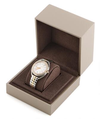 CHAUMETラー Chaumet: Liens of 18k red gold and steel with diamond-set dial and