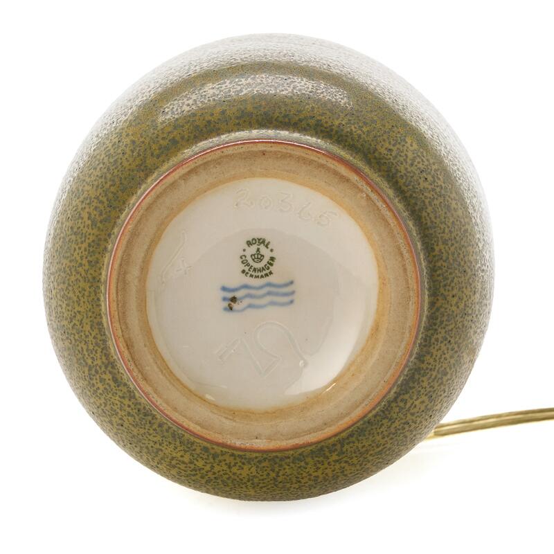 Nils Thorsson: A stoneware table lamp, decorated with Solfatara
