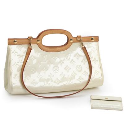 Louis Vuitton: 