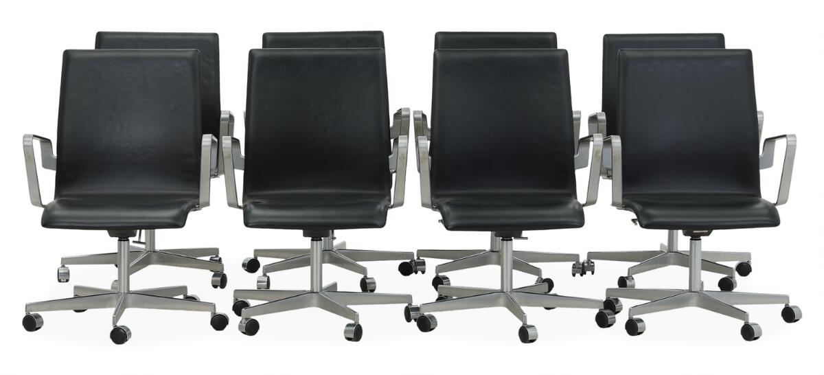 Arne Jacobsen: “Oxford”. Set of eight chairs with aluminium frame