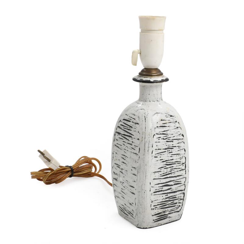 Nils Kähler, Svend Hammershøi: Two earthenware table lamps with