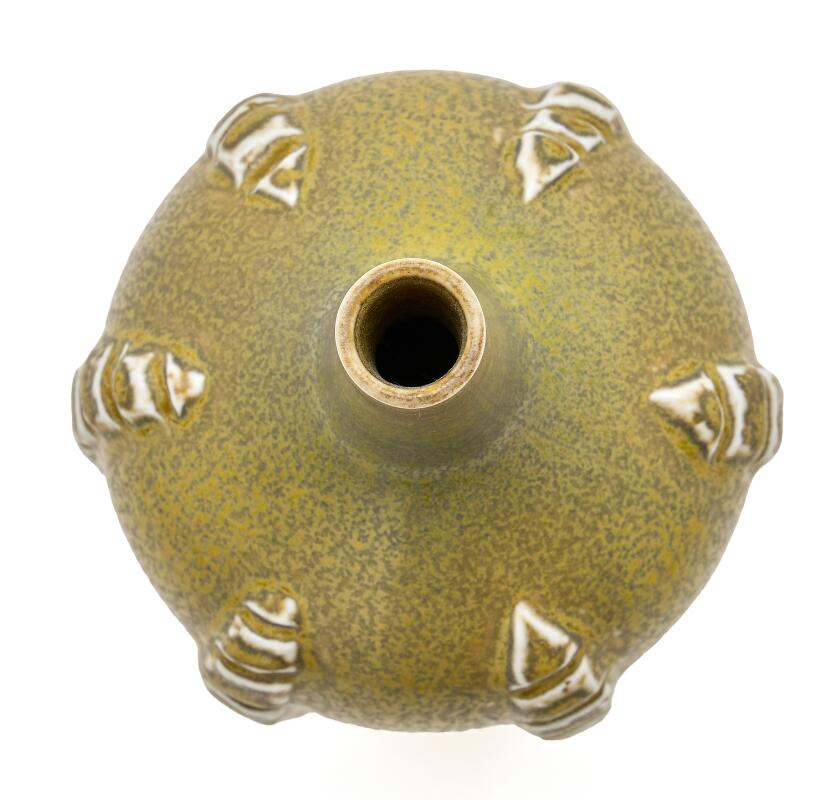 Axel Salto: A bottle-shaped stoneware vase modelled with fluted